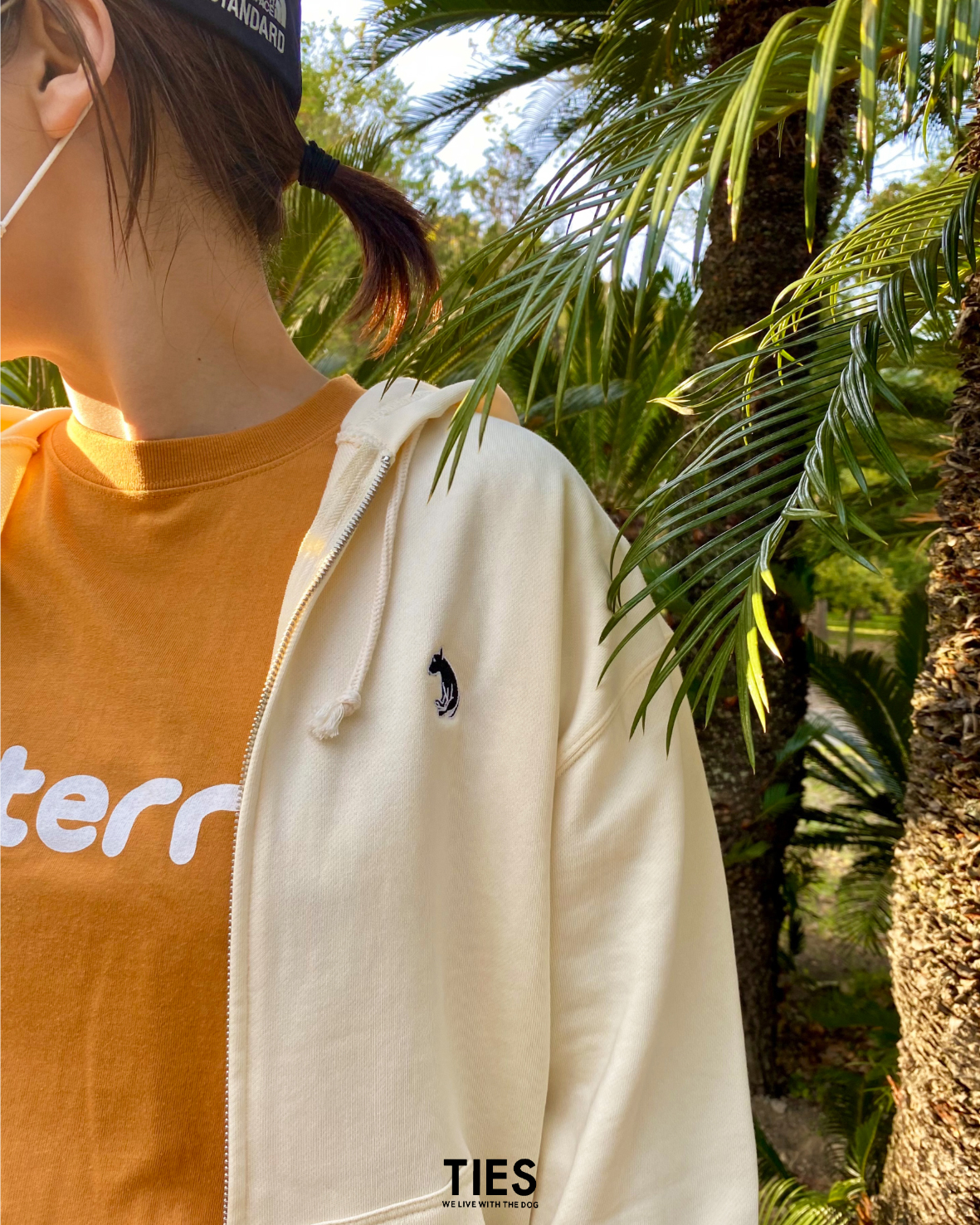 本日、"Bullterrier logo”ジップパーカー&ビッグシルエットTシャツ発売です！