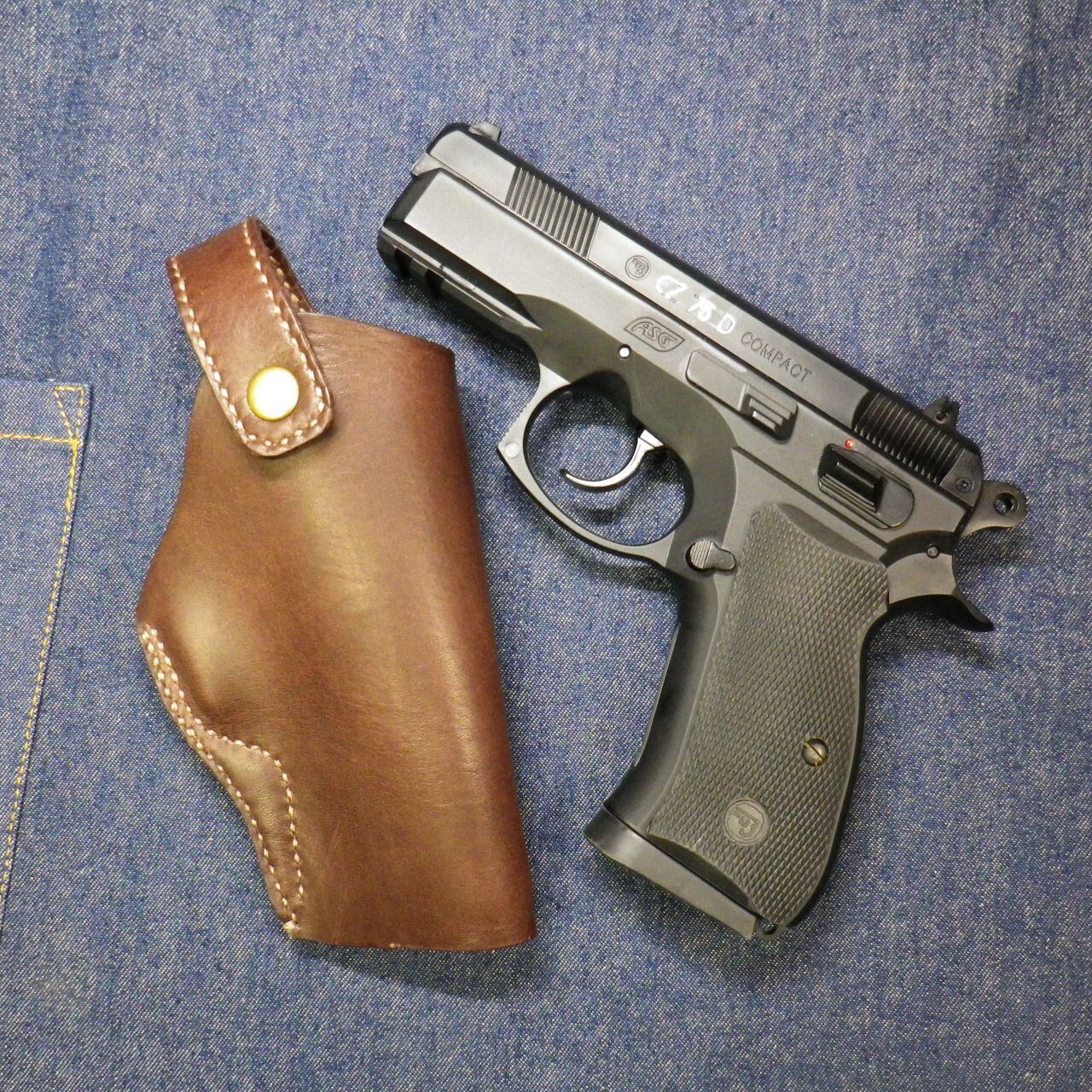 あなたを感動させるCz75Dコンパクト用のヒップホルスターです!