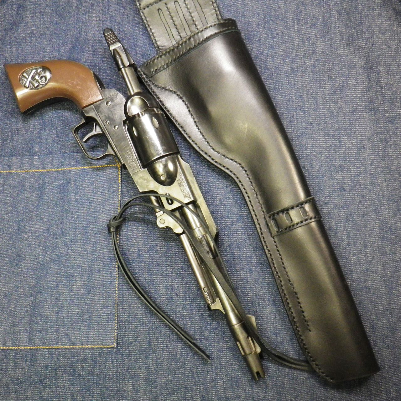 コスモドラグーン（戦士の銃）用ヒップホルスターが出来上がりました！