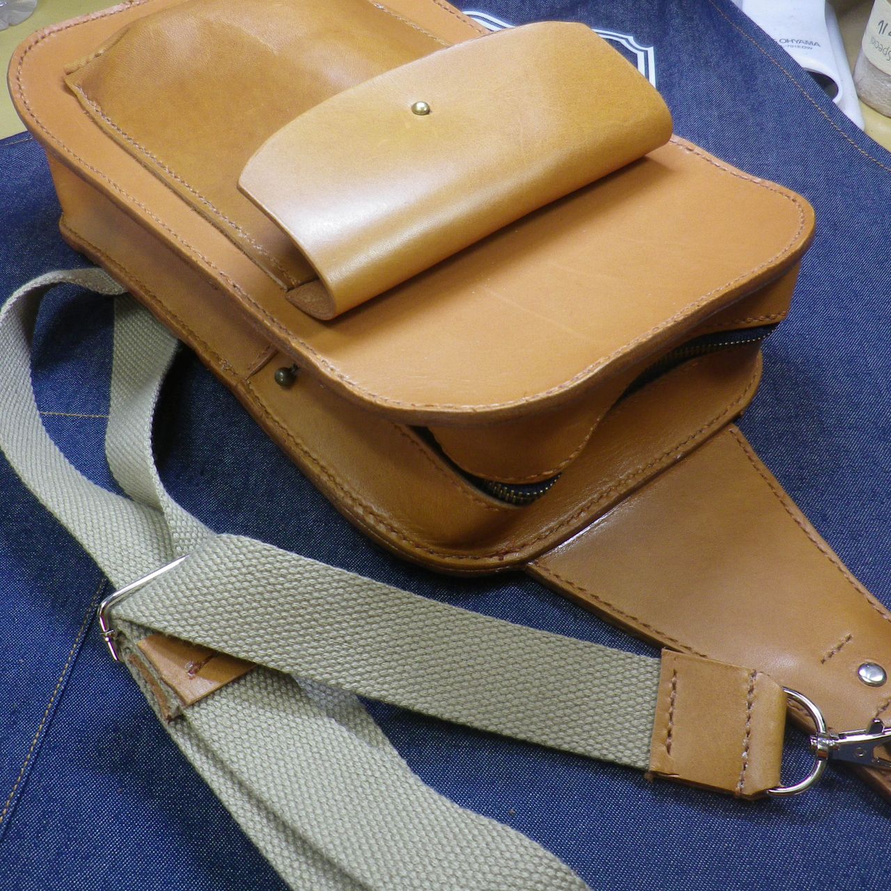 創作しております！