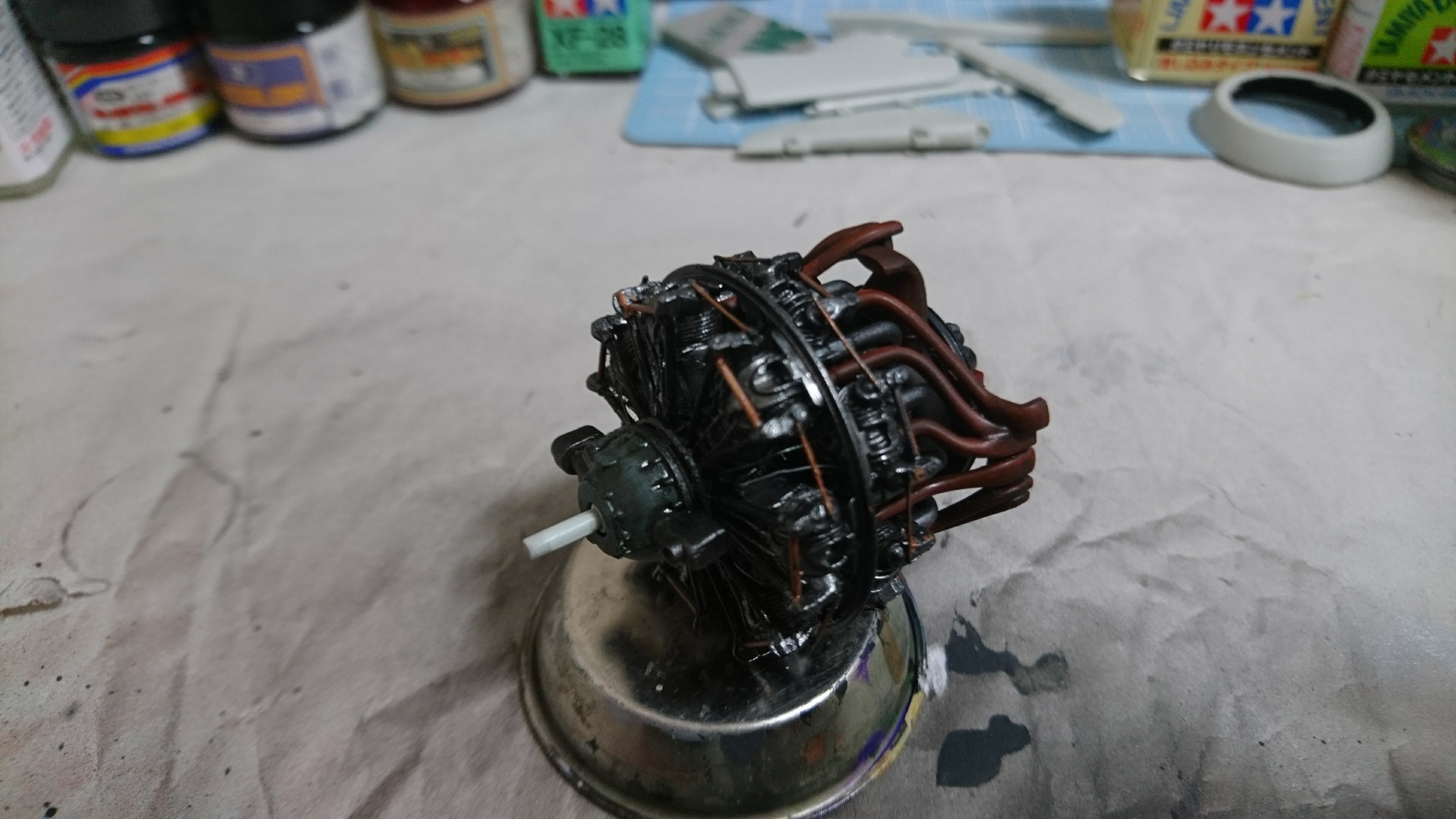 作成中　(トランぺッター) 1/32 フォッケウルフ（メンテナンスハッチオープン）No.2