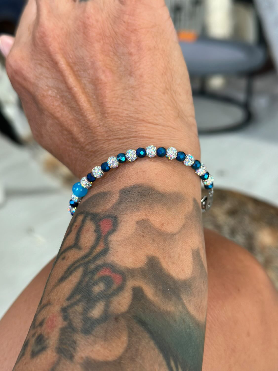 ヘマタイトブルー＆パールホワイトbracelet✨ありがとうございました🙇‍♂️