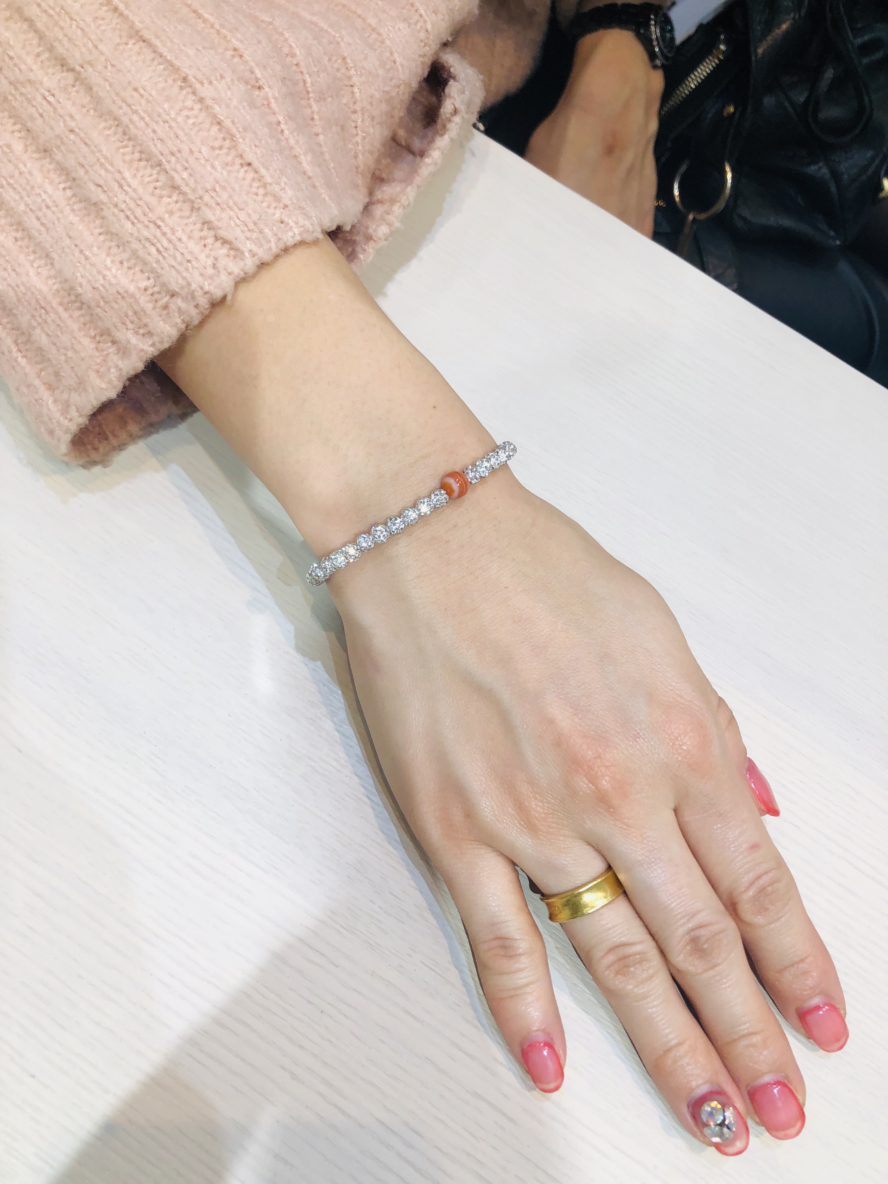 8月誕生石入りホワイトbracelet✨ありがとうございました🙇‍♂️