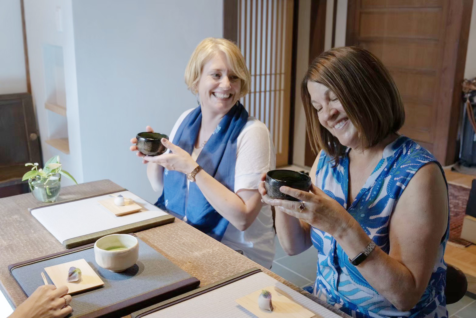 ホテルでできる抹茶体験とは？インバウンド向け日本文化サービスの作り方