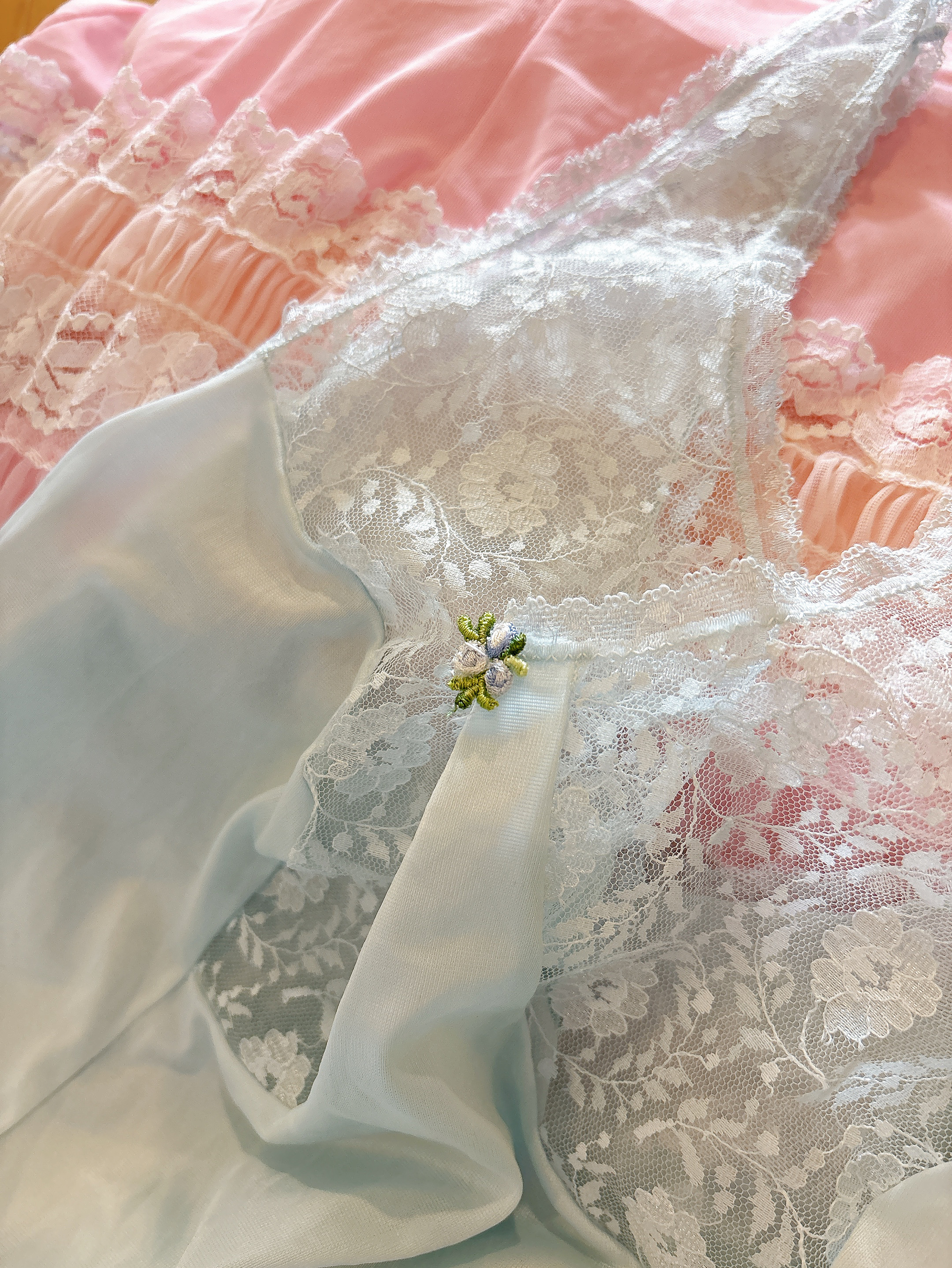 ◉新入荷❣️❣️Vintage lingerie◉