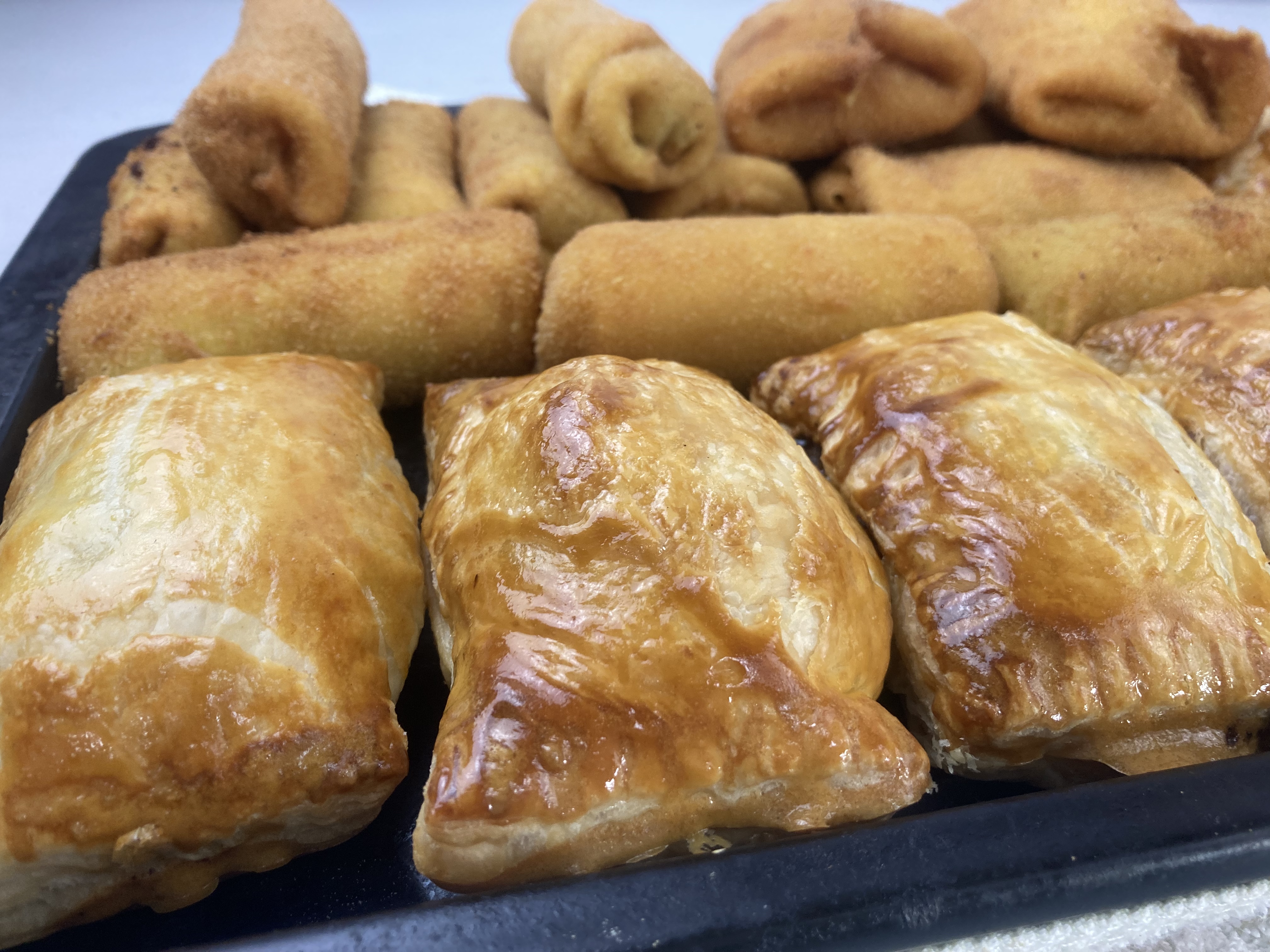 Ceylon Foods   Short eats Day