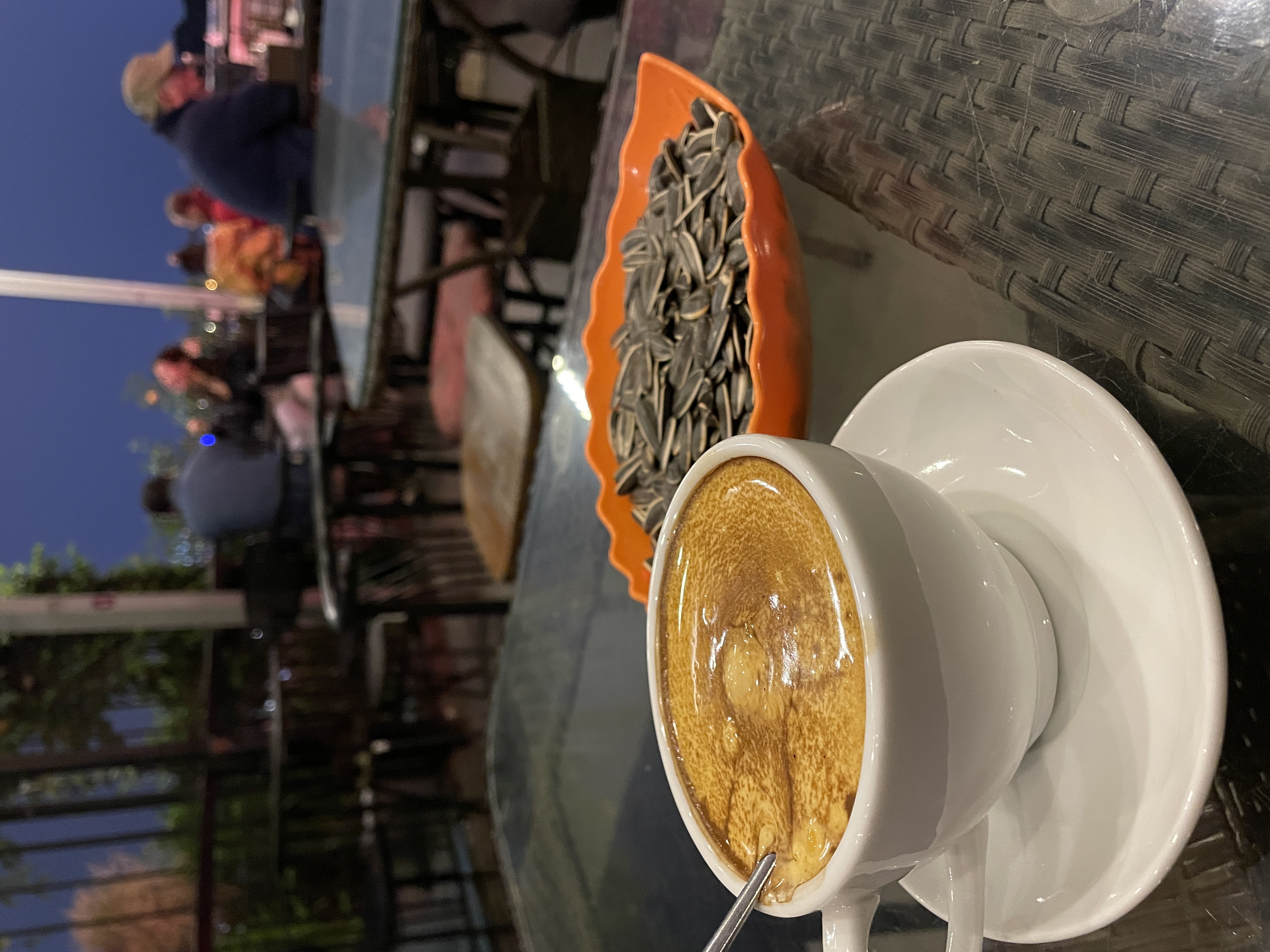 ベトナムのカフェ文化とエッグコーヒー