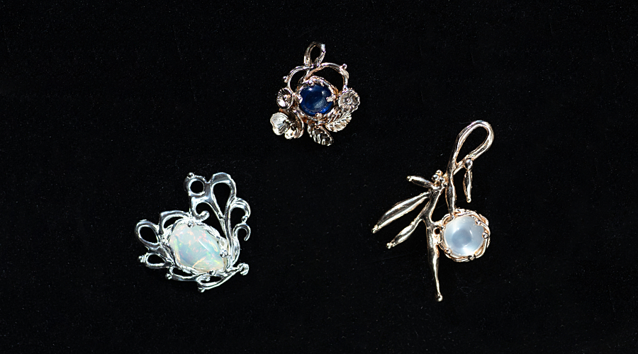 これはペンダント?イヤリング?ピアス?——2WAY仕様?のLeniaジュエリー新登場