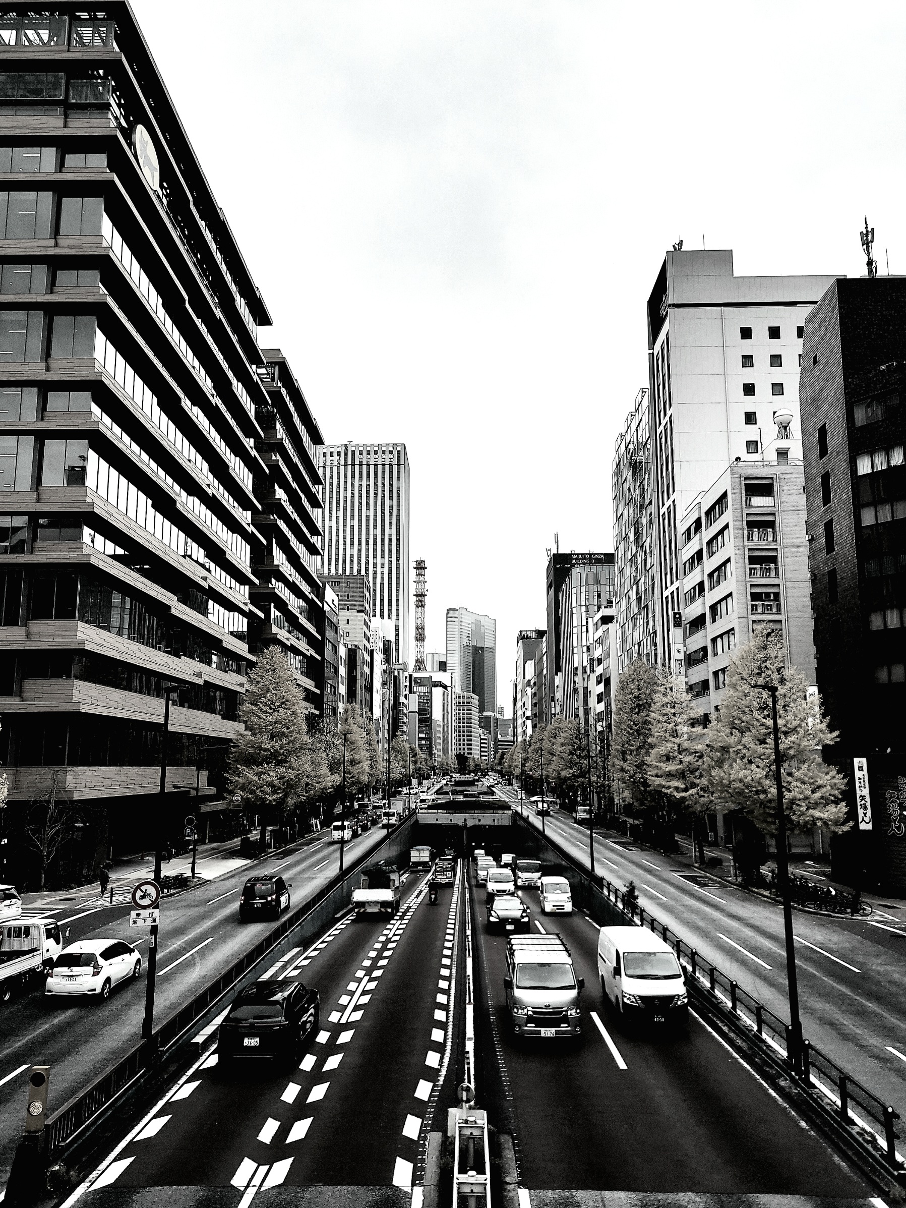 令和七年 浮かれ気分を知らないクリスマスイブイブに