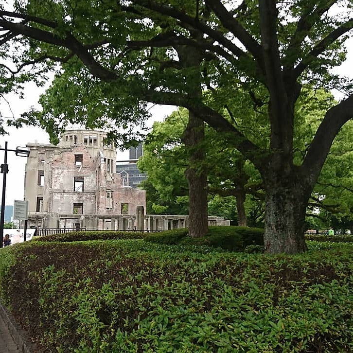 広島