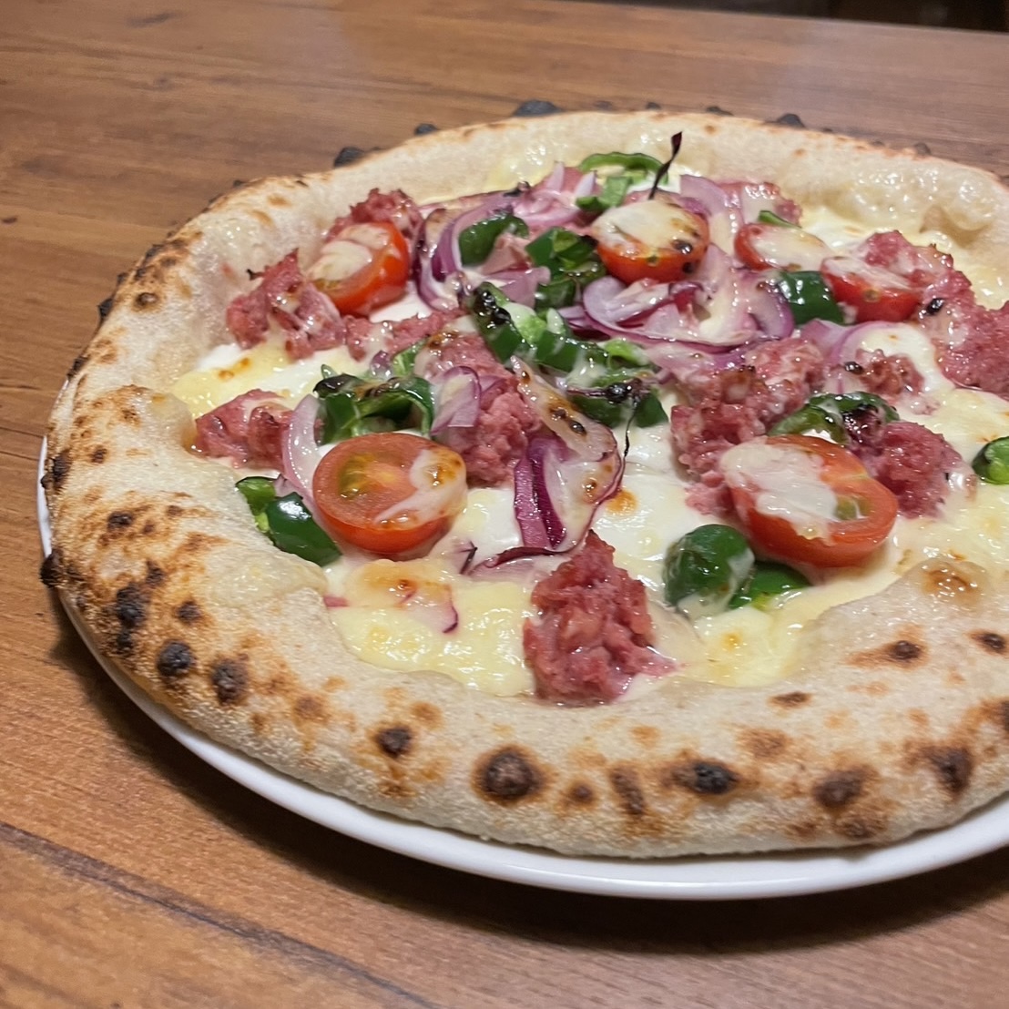 ハラルビーフソーセージでムスリムフレンドリーなメニュー開発