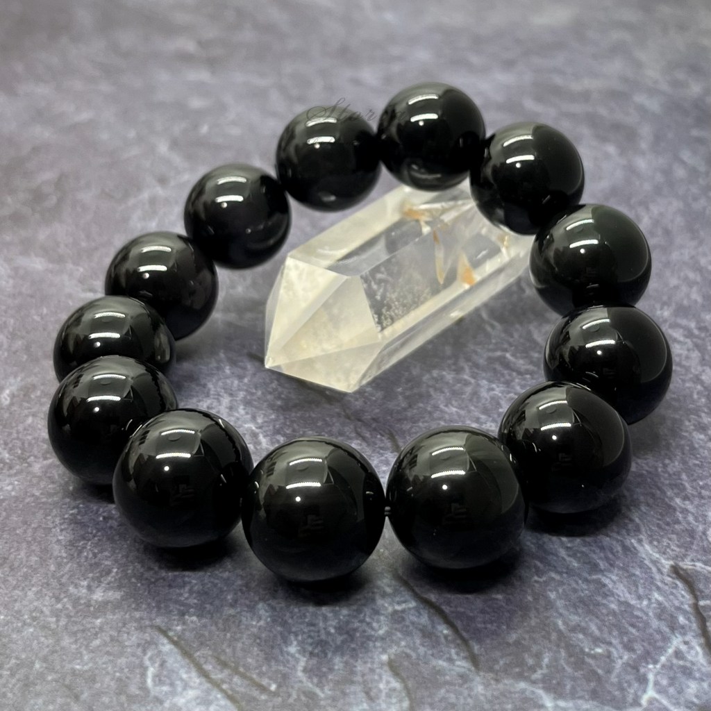 黒曜石って天然石？それともガラス？答えは…両方です！