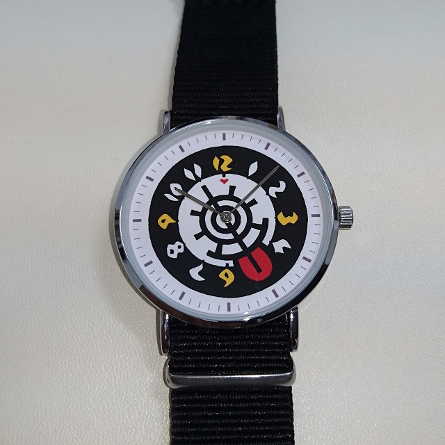 ARAKI氏デザインによる腕時計
