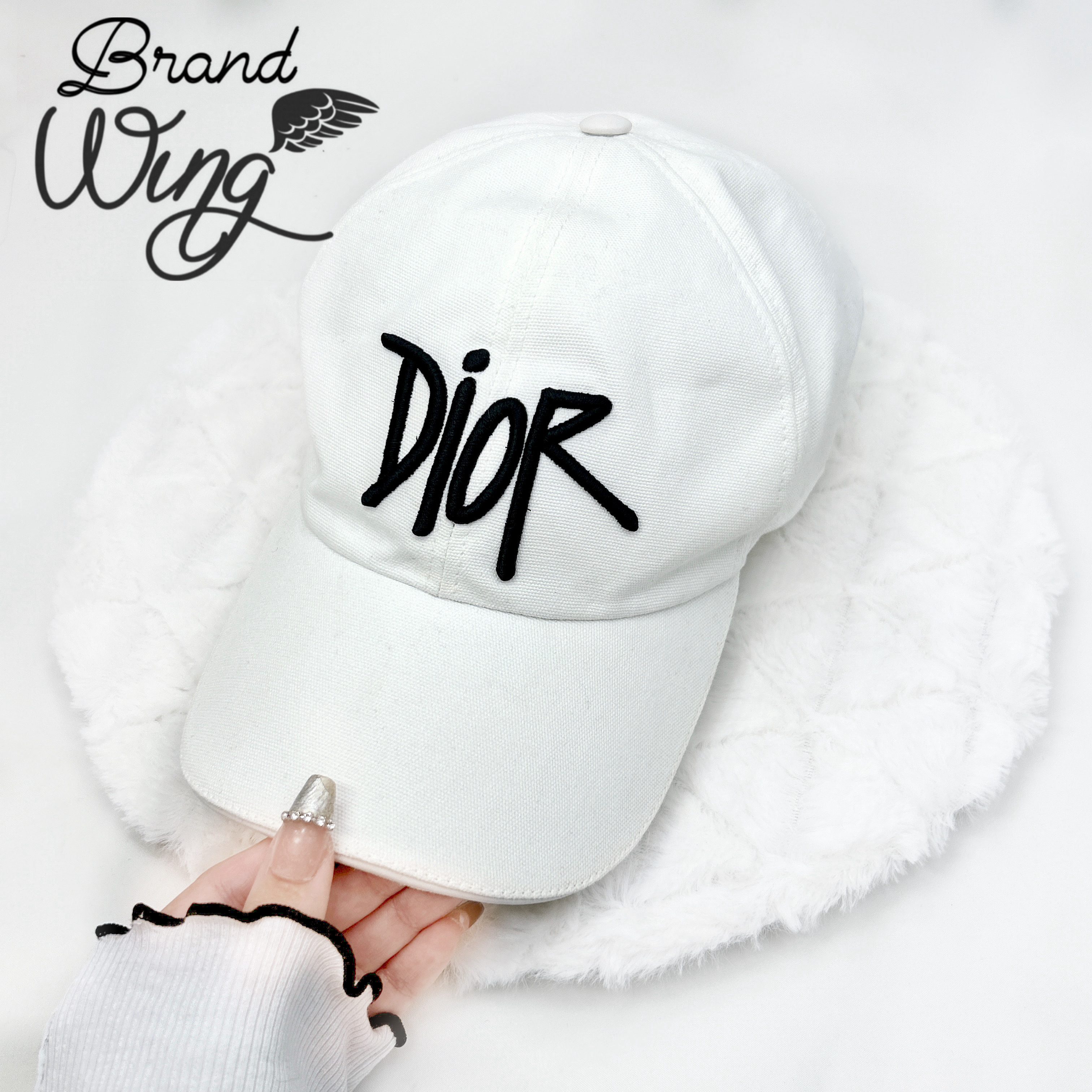 Dior(ディオール) ×Shawn Stussy(ショーン・ステューシー)コラボ キャップ