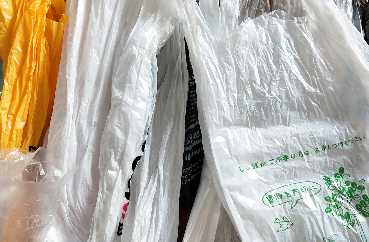 【スタッフコラム】プラスチックに関してNo.1 ～プラスチック袋の種類についてのお話し 前編～