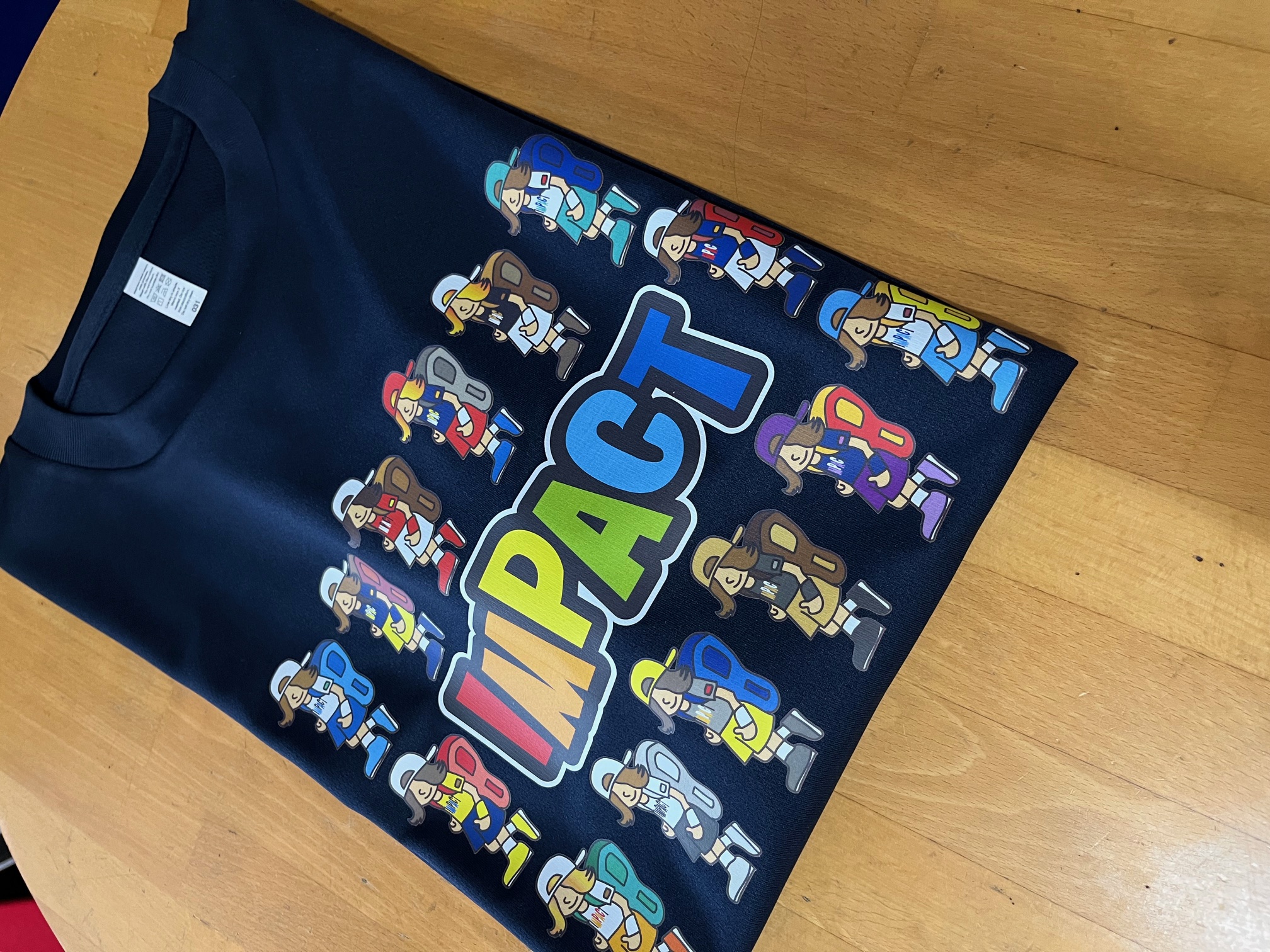またまた新色です　ネイビー。