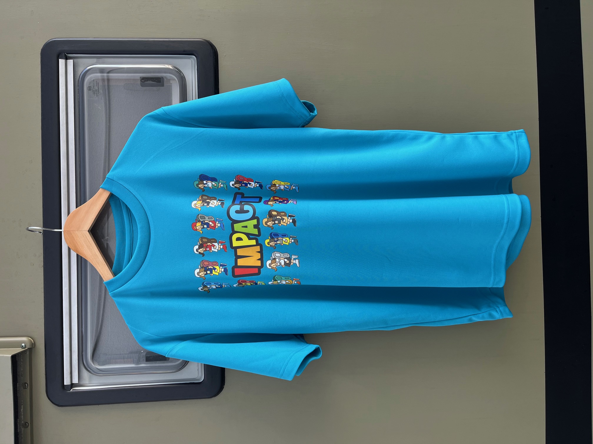 新色　追加！　ＩＭＰＡＣＴロゴ前面プリントＴシャツ