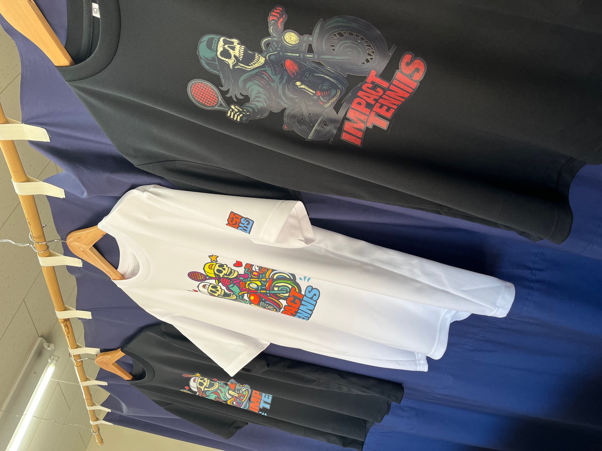 ＩＭＰＡＣＴがいこつバイク　Ｔシャツ！！！！