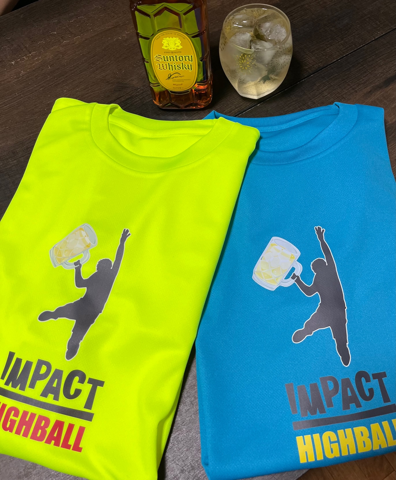 待望の　ハイボールＴシャツ！　テニスのあと　ハイボール！
