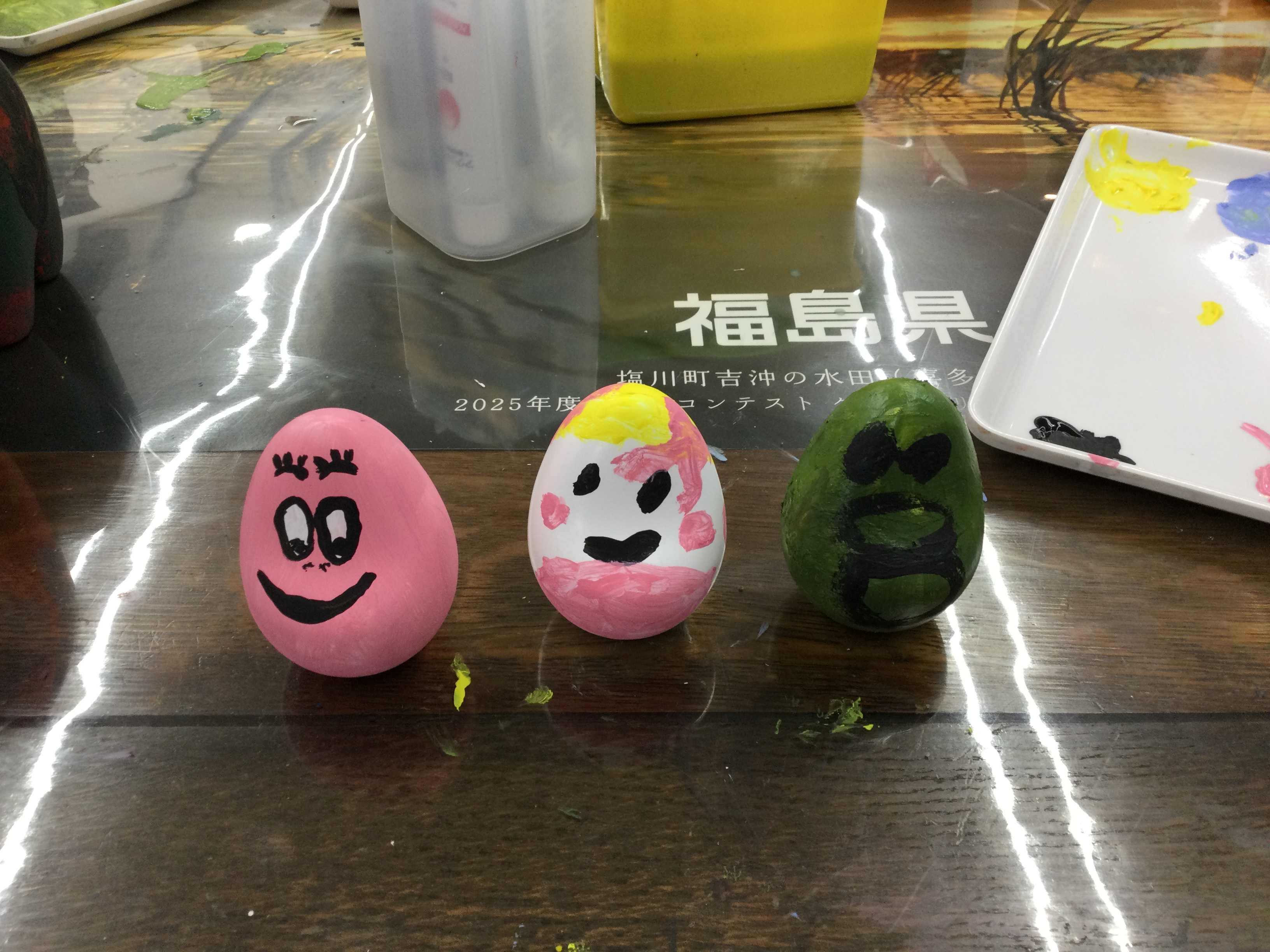 絵付け体験の作品紹介です。