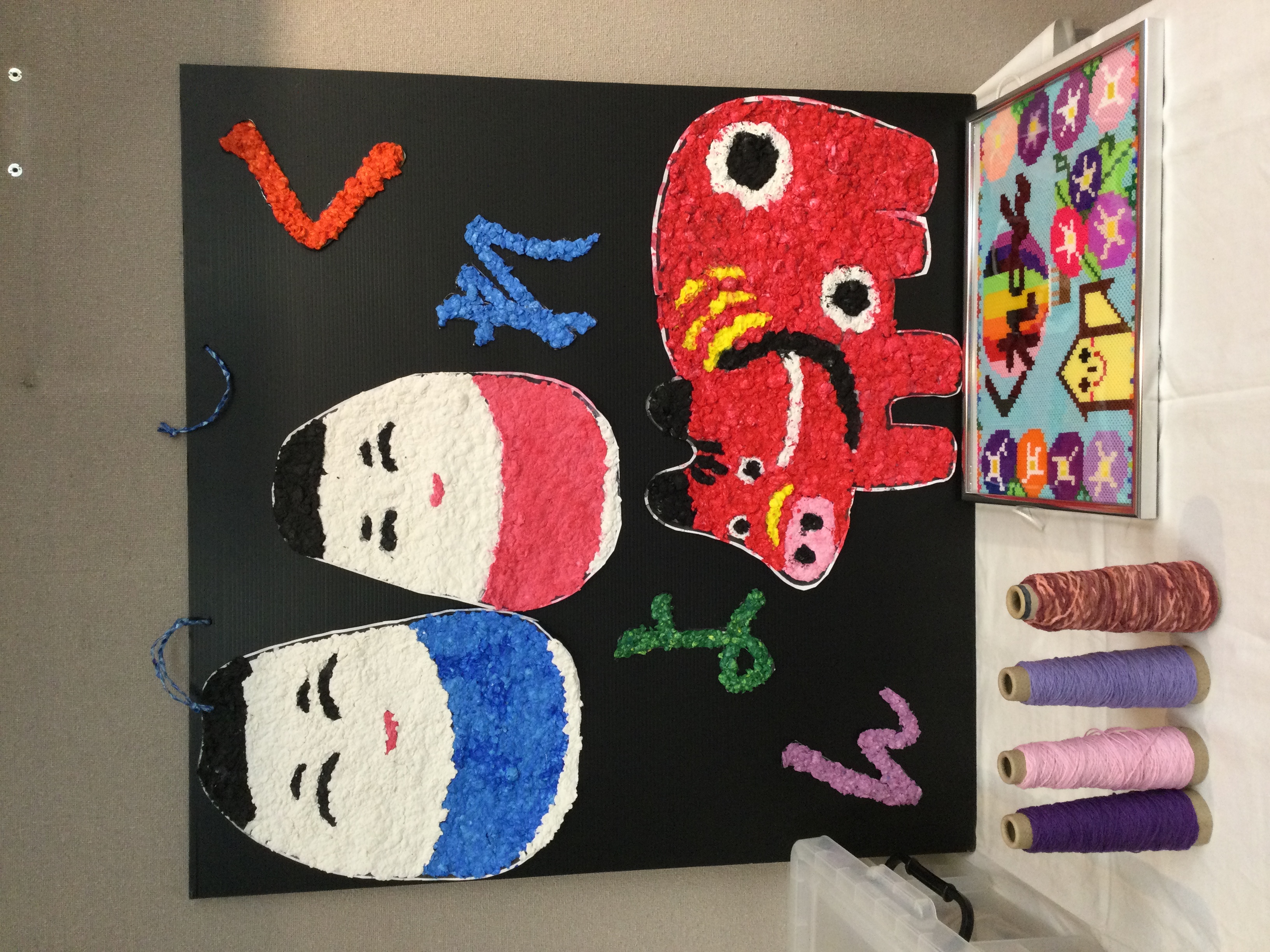 2階ギャラリーにて 【さをり織り 展示・販売会】が開催中です😆