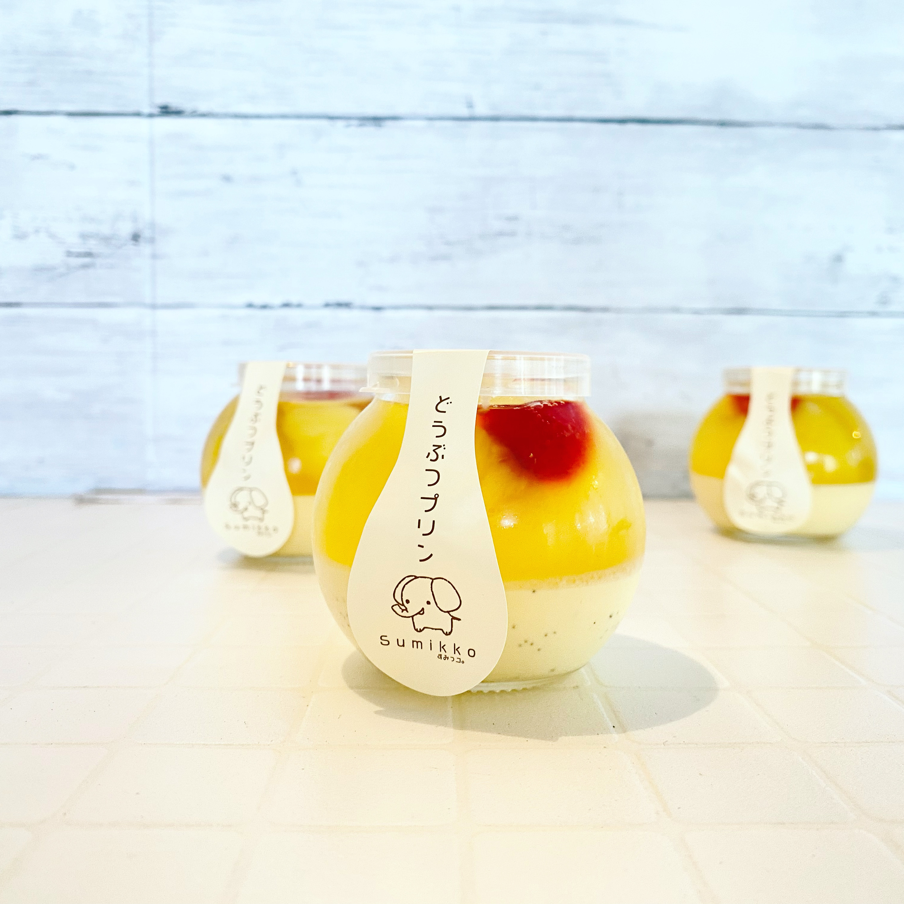 プリン専門店の夏の新作、パイナップルプリン