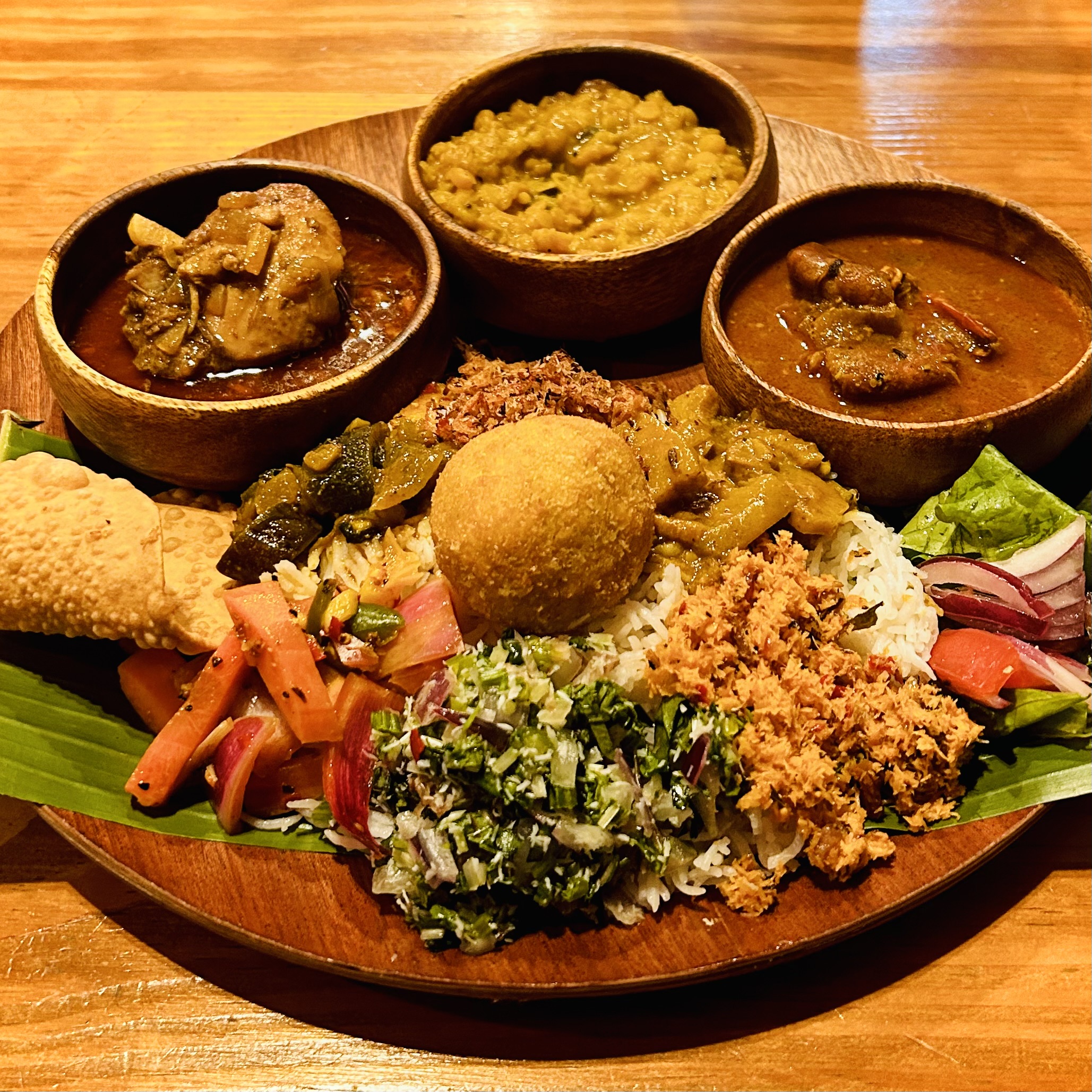 関内のシナモンガーデンで本格スリランカカレーランチ