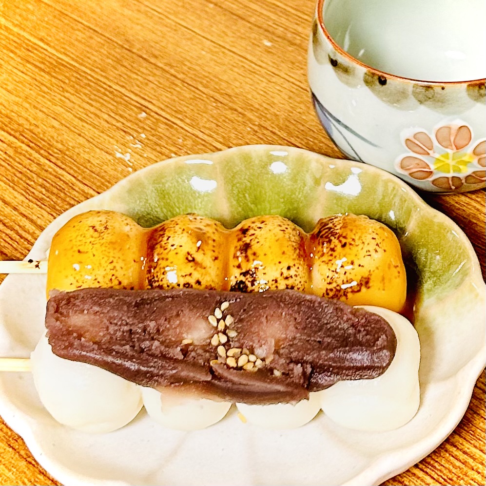 お団子屋さんの楚々で味わった絶品みたらしとこし餡