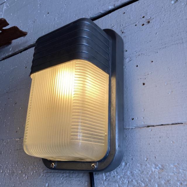 【気持ちも穏やかにしてくれる照明たち】Lightingシリーズ