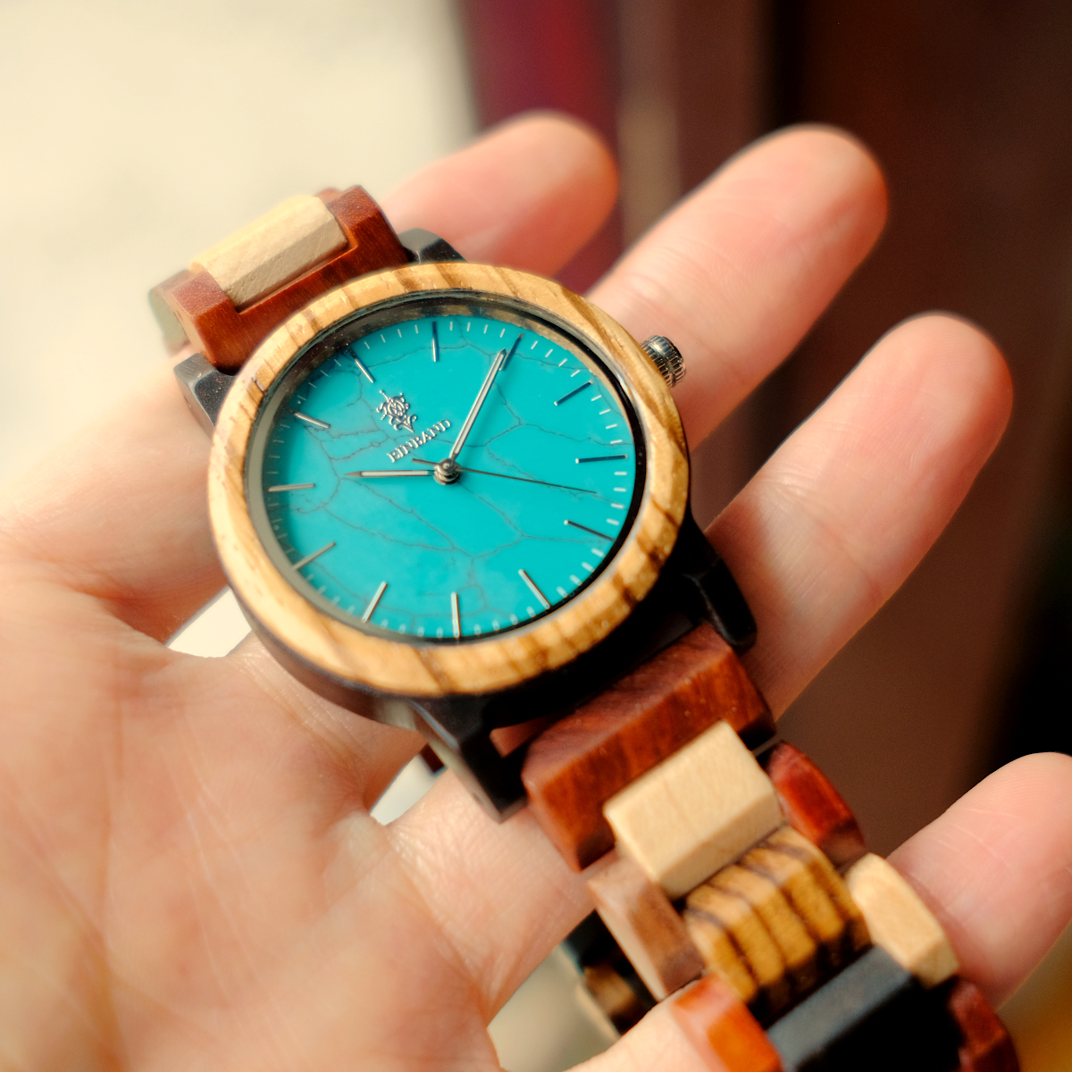 お買い求めやすくプレゼント需要も高まる日本製ウッドウォッチ⌚