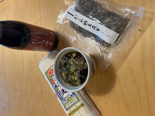 めんつゆで作る山形の郷土料理”だし”