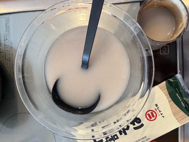 濃厚なそば湯も取れるイチカラ畑の十割そば（乾麺）