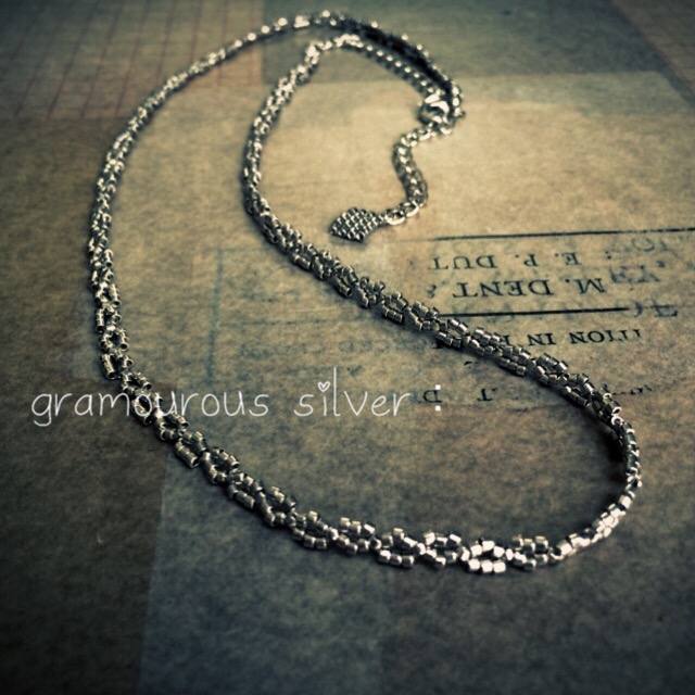 glmarous silver：necklace