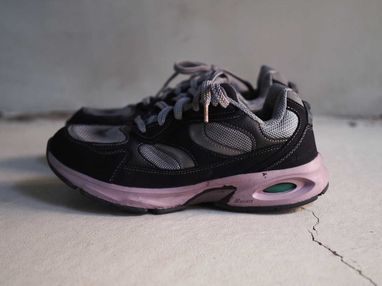 染めておつくろい「スニーカー編」