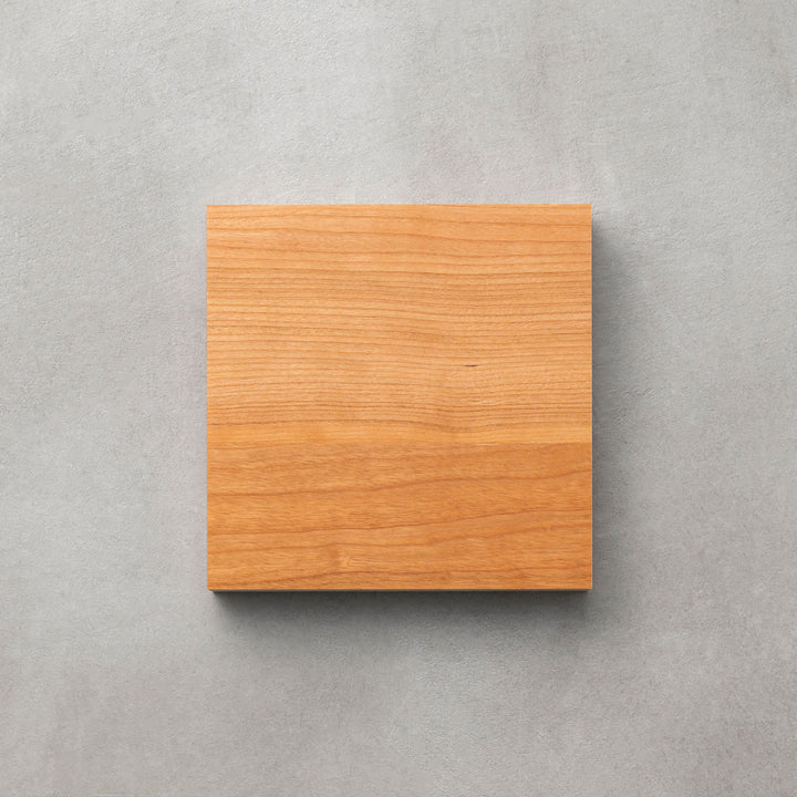 ブラックチェリー材について