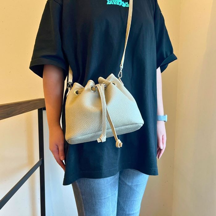 【NEW】シュリンクレザー本革2Way巾着