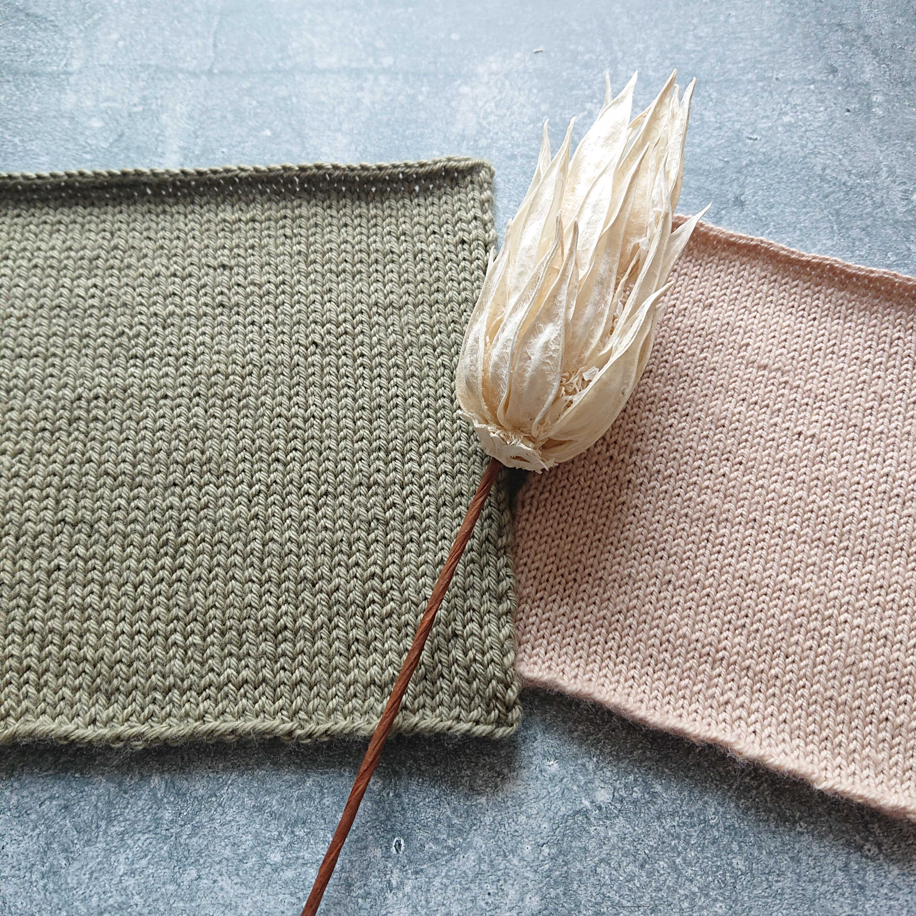 〈Merino100〉と〈ふわりソック〉の編地
