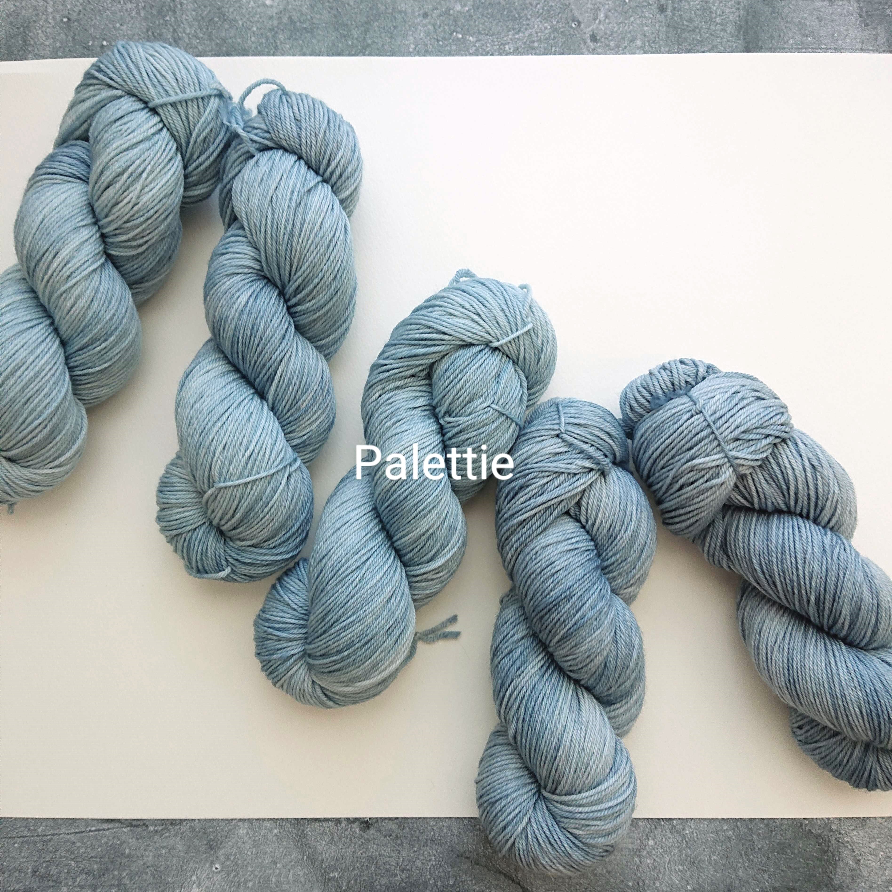 〈Merino100〉と〈ふわりソック〉　