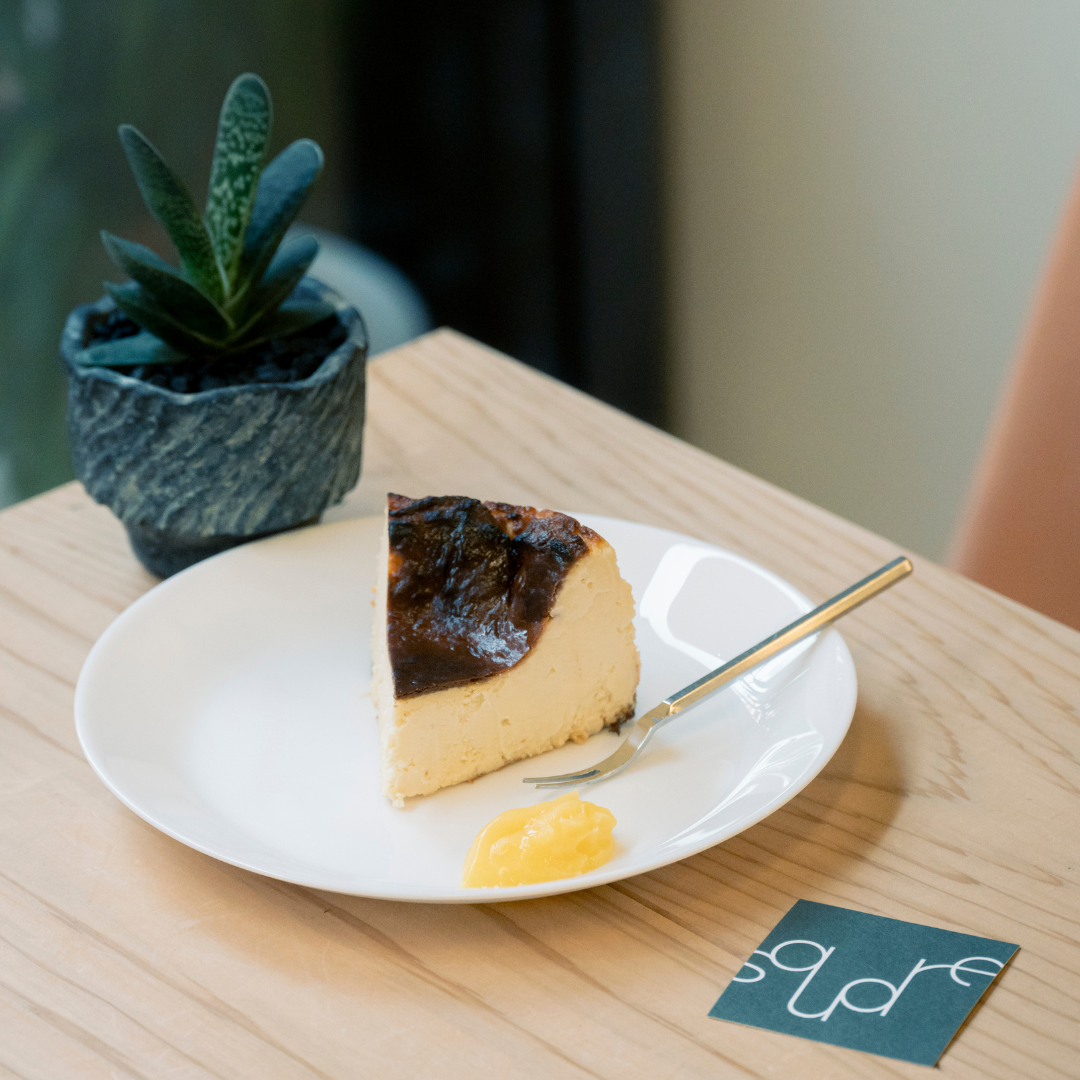☆濃厚なバスクチーズケーキ☆