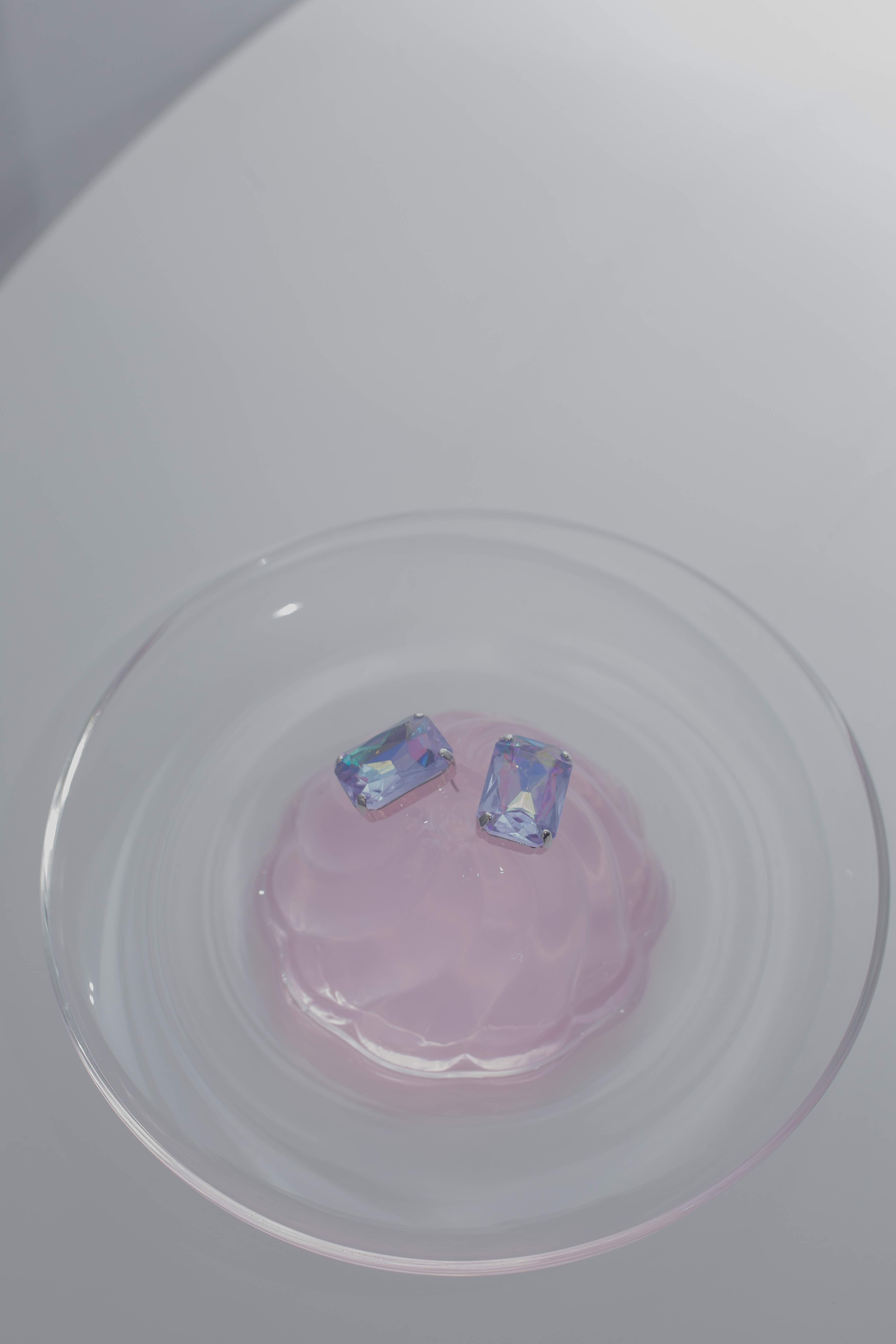 アレキサンドライトガラスとは