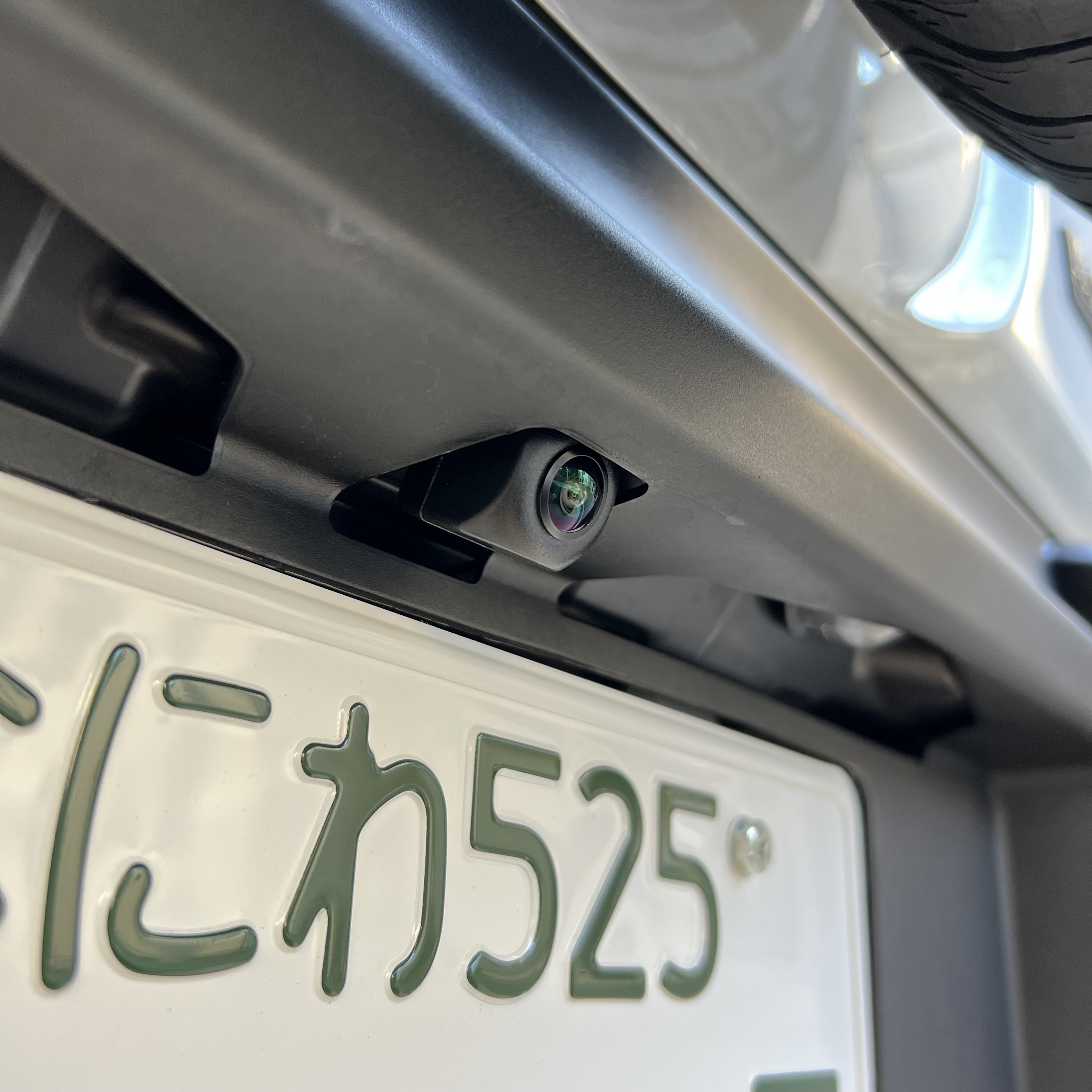 開発シリーズ　ジムニー用バックカメラ取付キット