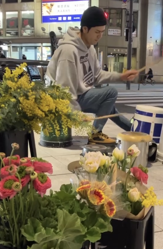 第四回　ストリートで花屋をしていて感じること