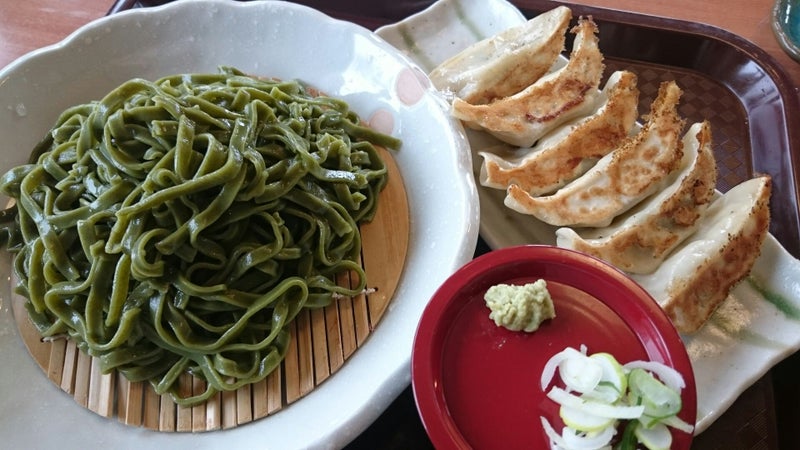 店舗で「茶うどん」の注文増加の理由が判明しました！