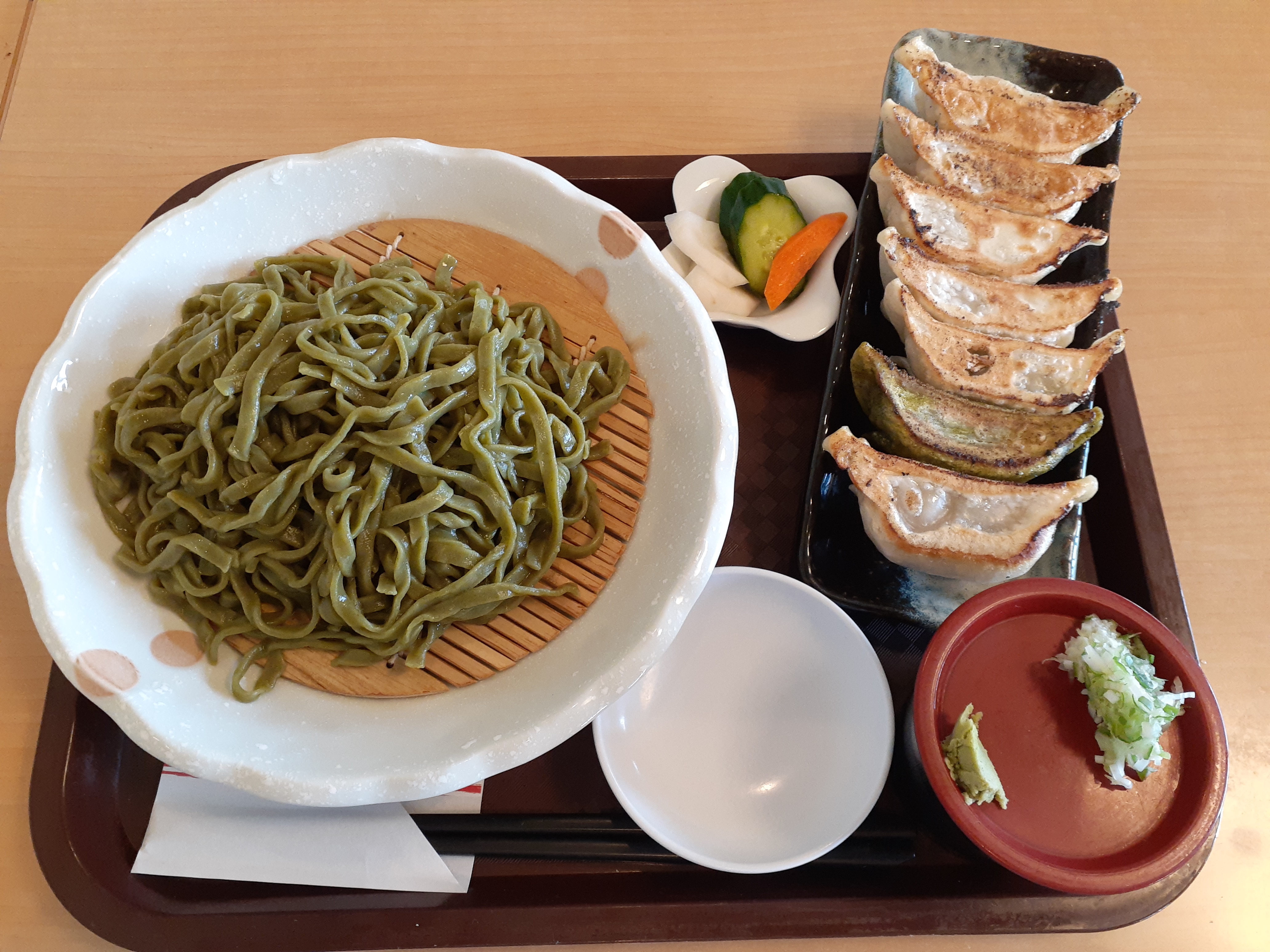 8月定休日と店内人気メニューを紹介！