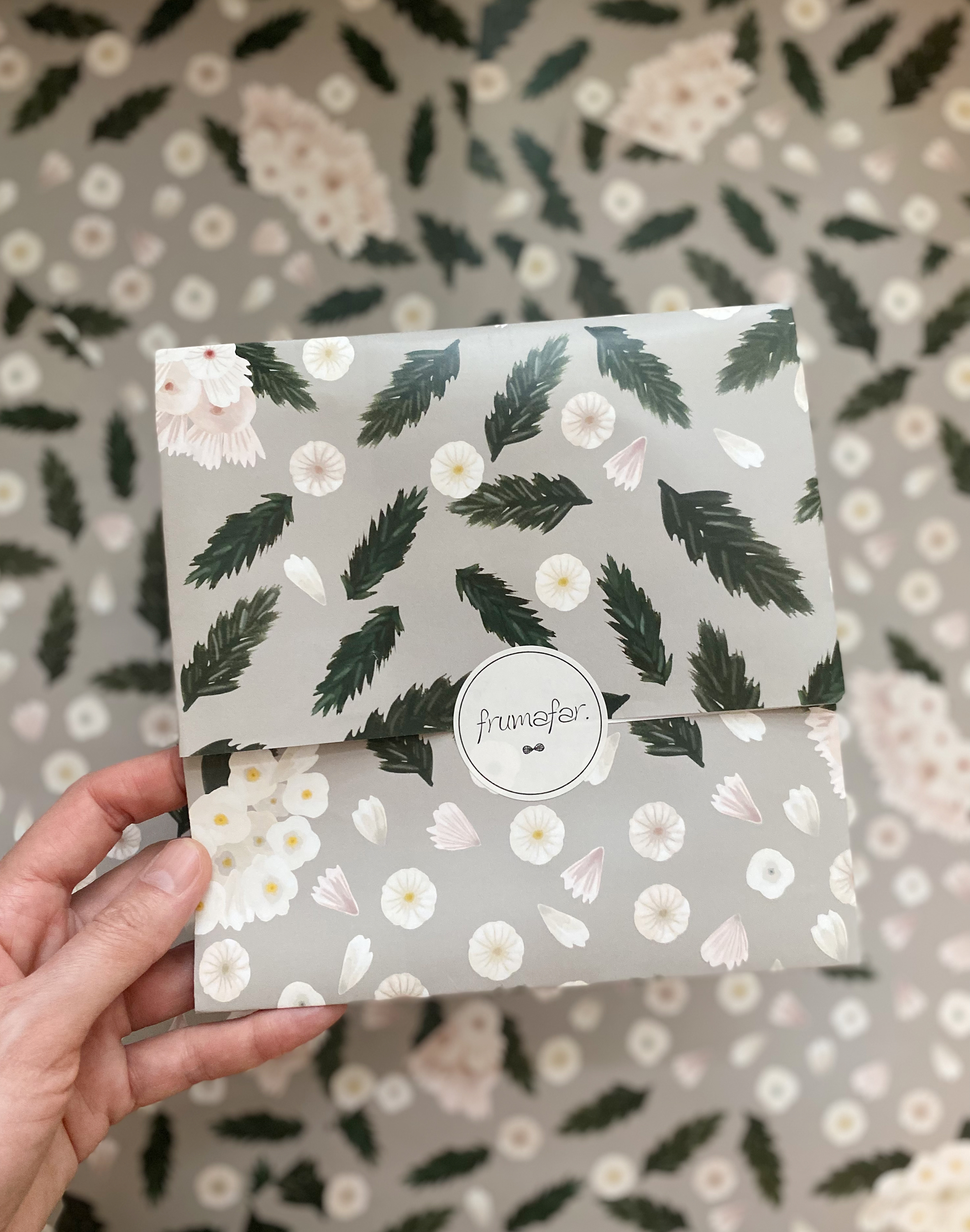 ペーパーラッピング