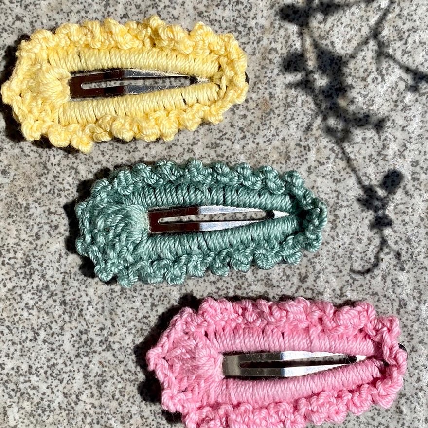 ハンドメイド鍵編みヘアピン