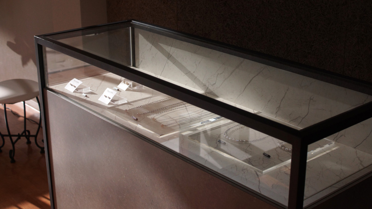 冬本番!!カジュアルにパールネックレスを楽しもう