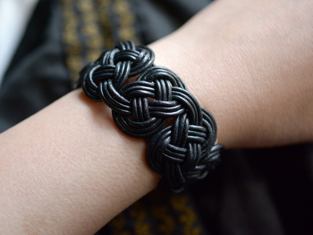 「AWAJI -Leather Bracelet」販売スタート