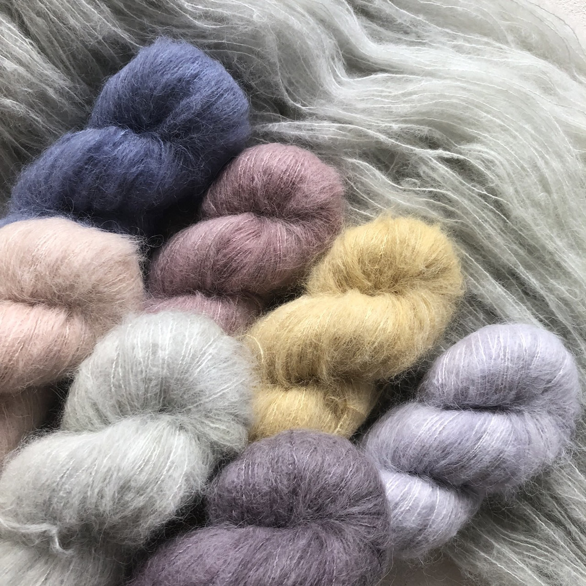 ふわふわの新糸【Suri Alpaca Silk】登場☆彡