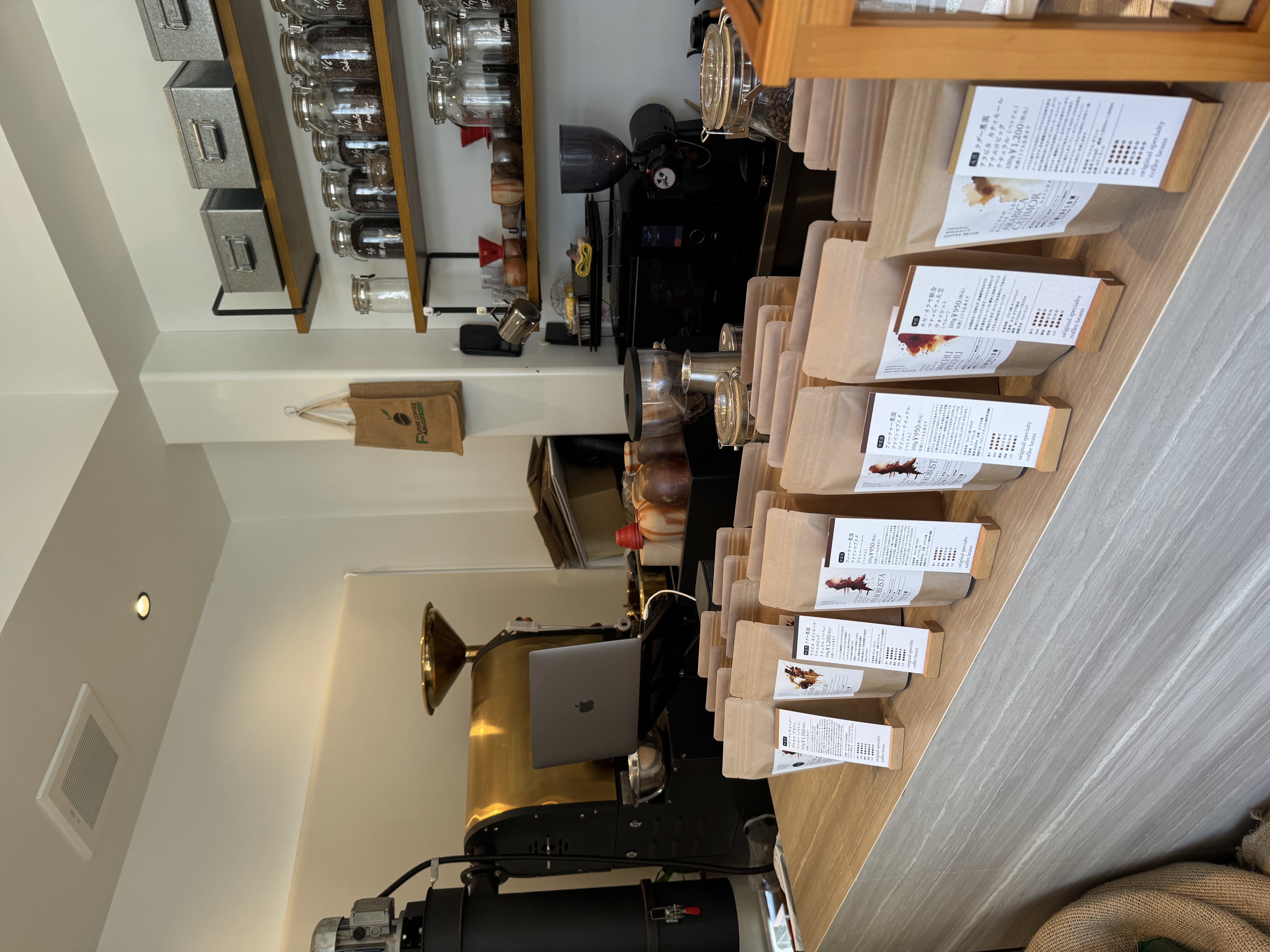 【blog】珈琲焙煎士という一人の表現者として。